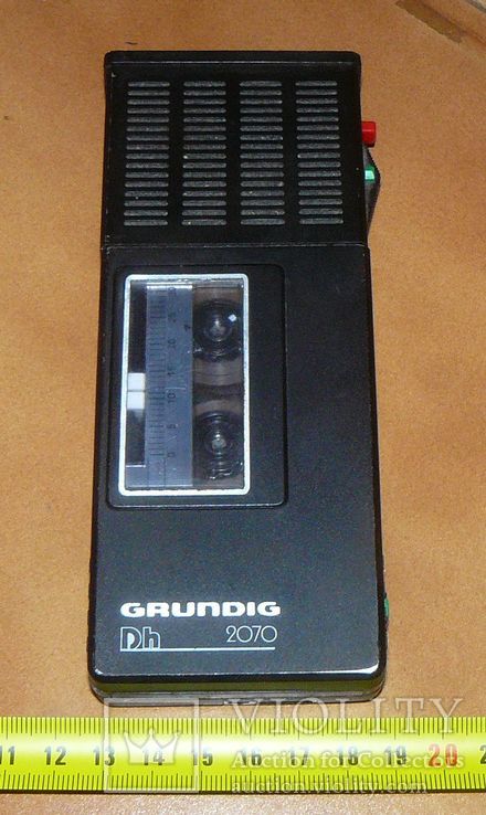 Диктофон Grundig DH 2070, ФРГ.