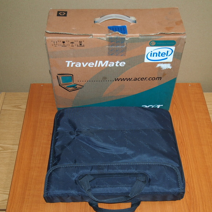 Ноутбук  ASER  ZR1  + сумка, зарядное устр., фото №3