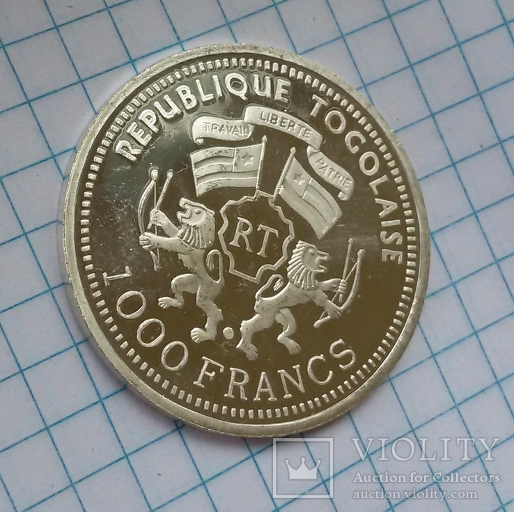 1000 Francs . Лев- 2000г., фото №4