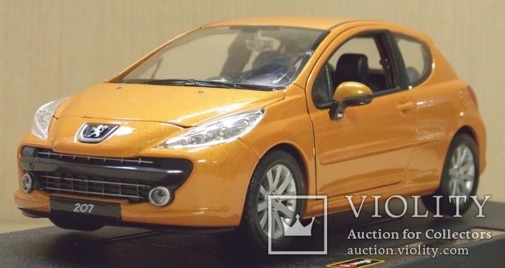 1:24 Burago Peugeot 207, фото №2