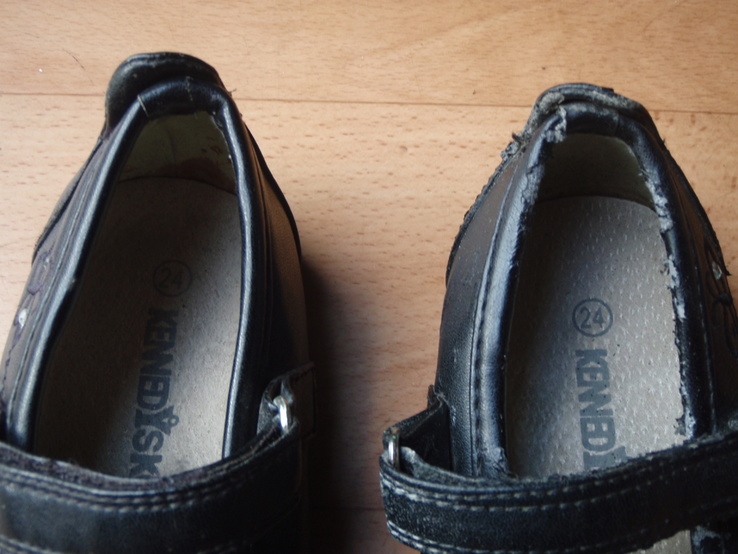 Взуття дитяче чорне 24 розмір. 981 лот., photo number 5