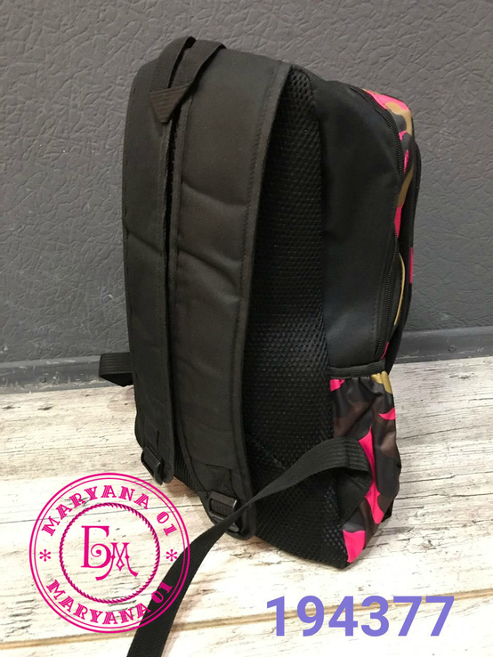 Яркий камуфляжный рюкзак Nike розовый, фото №4