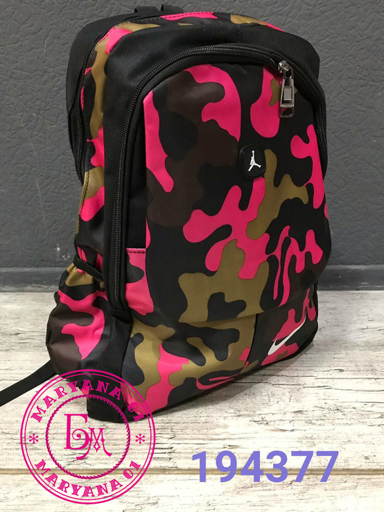 Яркий камуфляжный рюкзак Nike розовый, фото №5