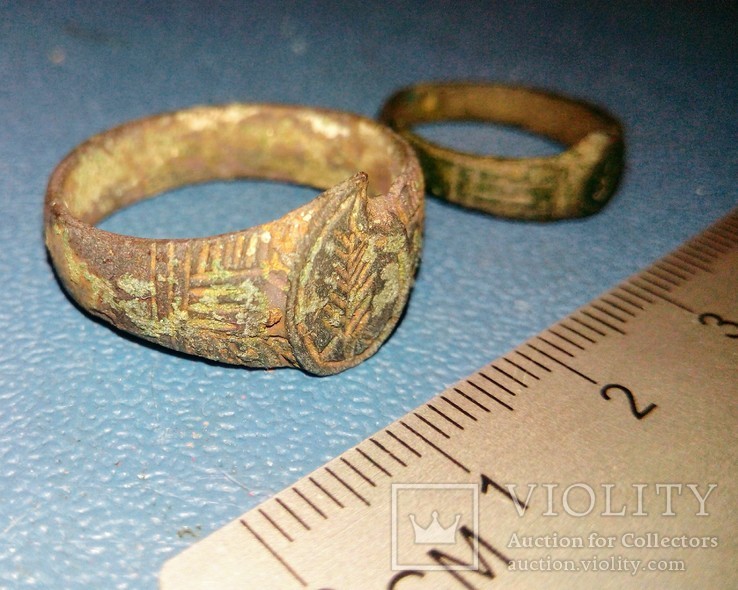 Два средневековых кольца-листики, фото №3