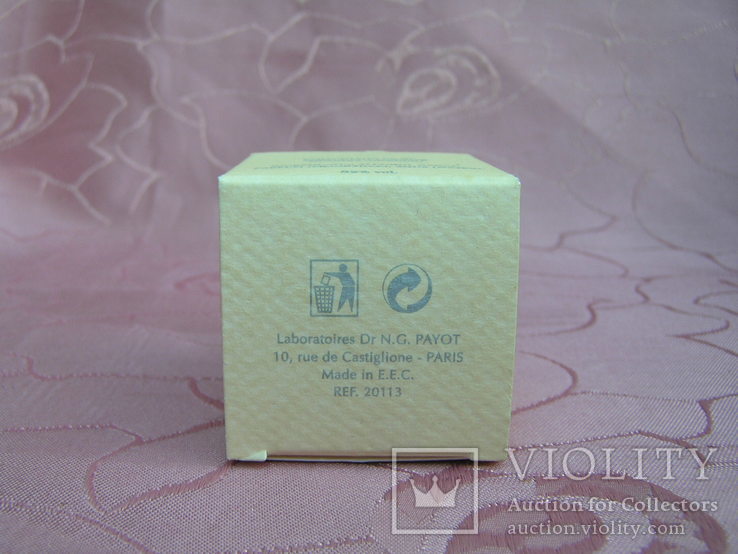 Коробка від парфюми Ines de la Fressange (Зроблено в E.E.C.) Євросоюз, фото №6