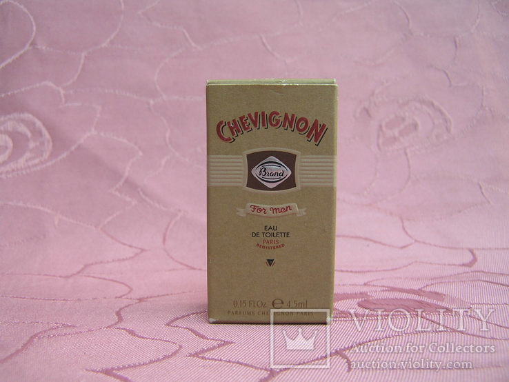 Коробка парфумів Chevignon (Франція), фото №2