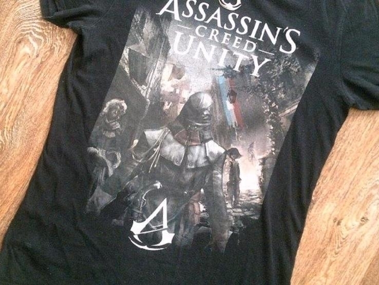 Assassin's Creed - футболка + кулон, фото №4