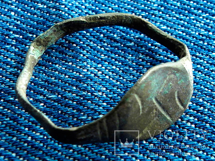 Перстень псевдо эпиграфический восточный, Патина, внутр. диам.17ммх1мм, Лот 3686, фото №3