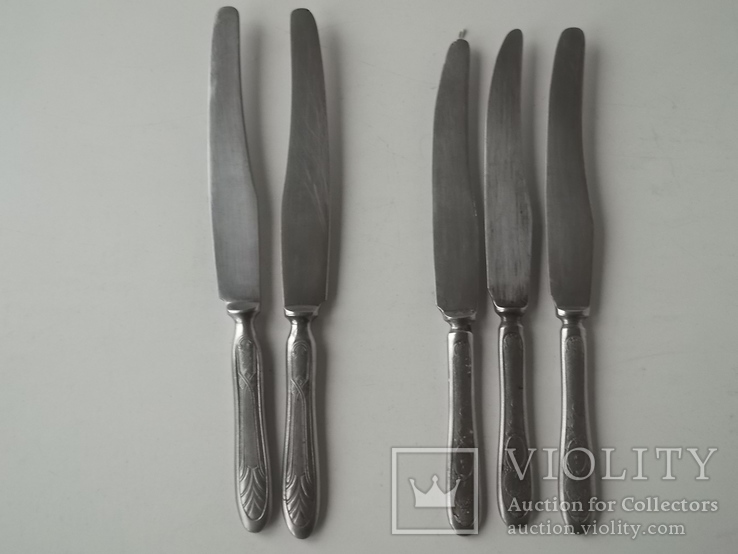 Ножи столовые 5 штук  1961  и 1962 гг, фото №2