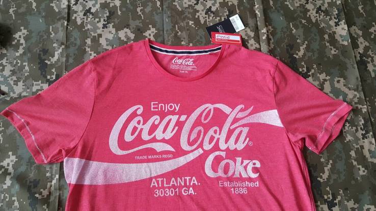 Нова фірмова футболка Coca-Cola p. XL, фото №4