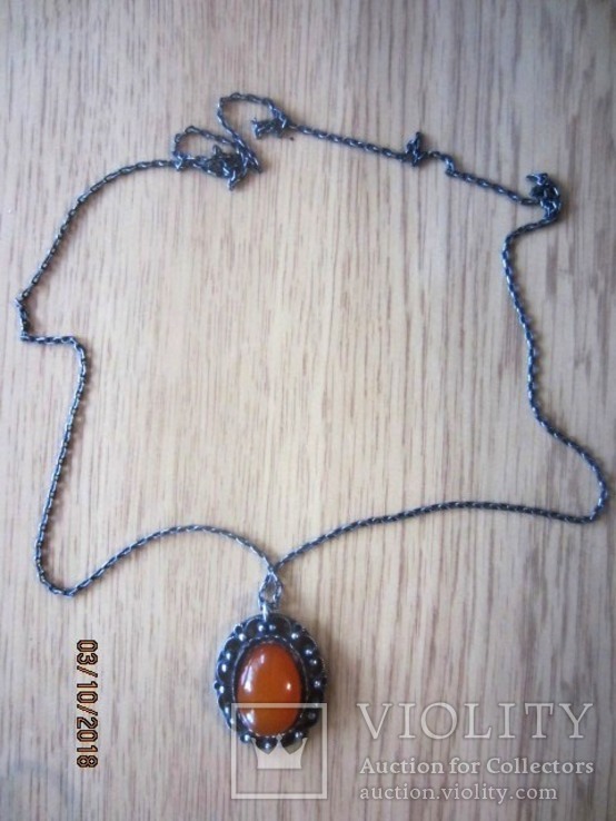 Kулон с цепочкой  (мельхиор) натуральный янтарь, фото №3