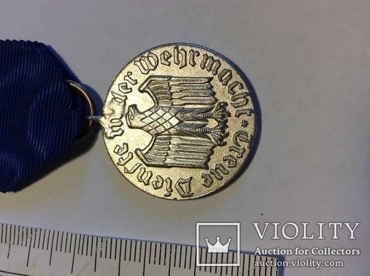 Медаль «За 4-летнюю выслугу в Вермахте» 4 класса образца 1957 года., фото №2