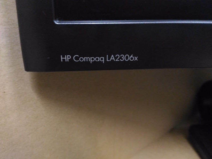 Монитор 23" HP Compaq LA2306x (XN375AA), фото №8