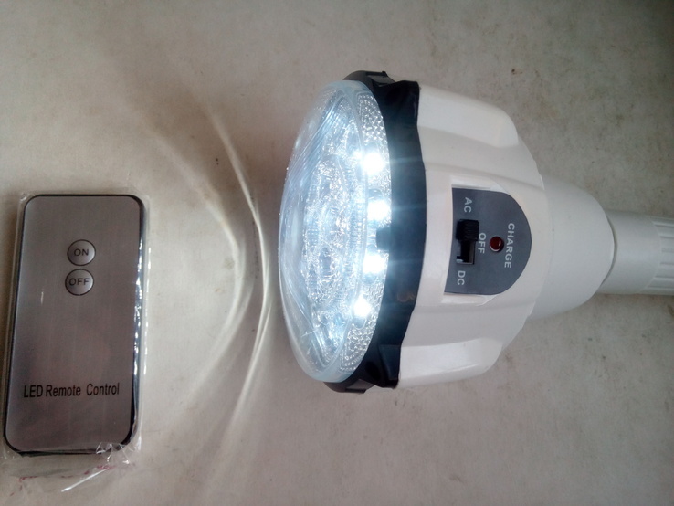 Лампа фонарь на аккумуляторе и пульте ДУ патрон Е27, фото №2