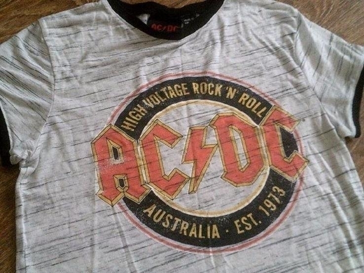 AC/DC - фирменная футболка, фото №2