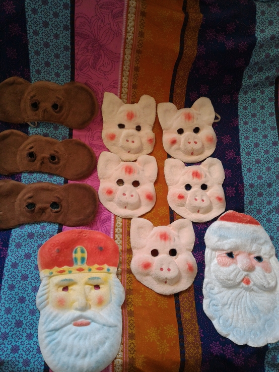 37 шт Карнавальні маски,які пахнуть печивом СССР Новый год Свинка Свинья, фото №3
