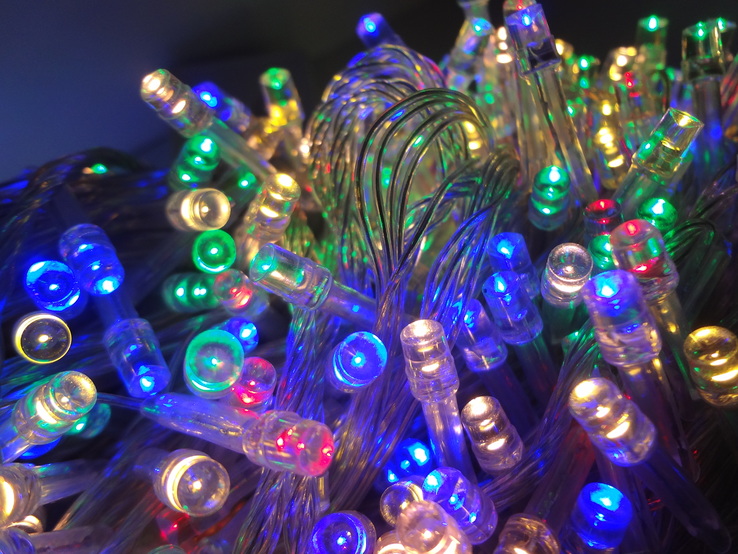 Новорічна гірлянда«Нитка» на 500  лампочок LED .