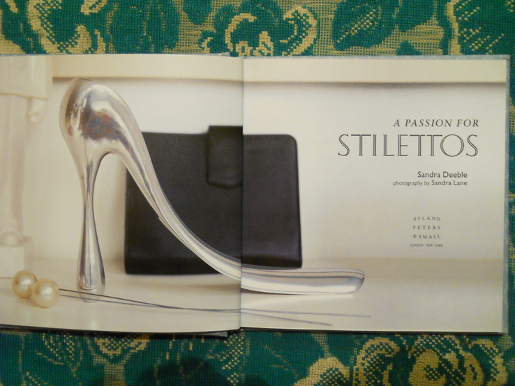 Книга о модной обуви, photo number 4
