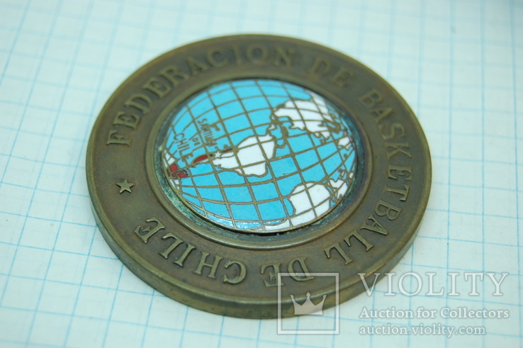 Медаль 1966 Федерация Баскетбола Чили. Тяжелая, эмаль. 52мм
