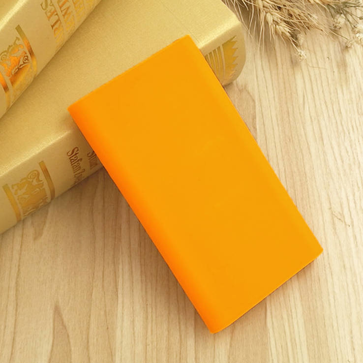 Чехол силиконовый для Xiaomi Mi 2-го поколения Power Bank 10000mAh, photo number 2