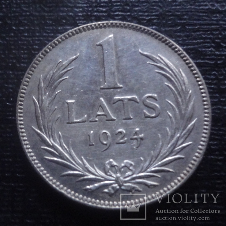1 лат 1924 Латвия  серебро  (К.30.7)~