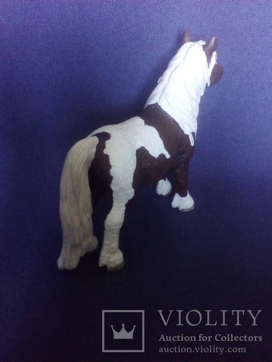 Фигурка Лошадь с белой гривой и белым хвостом фирмы Schleich, фото №8