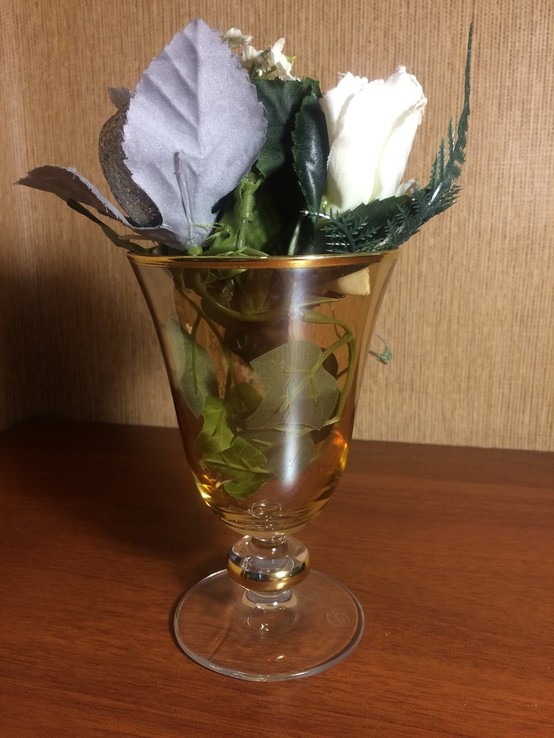 Роскошная вазочка из желтого покрытого перламутром стекла с позолотой (Италия), фото №3