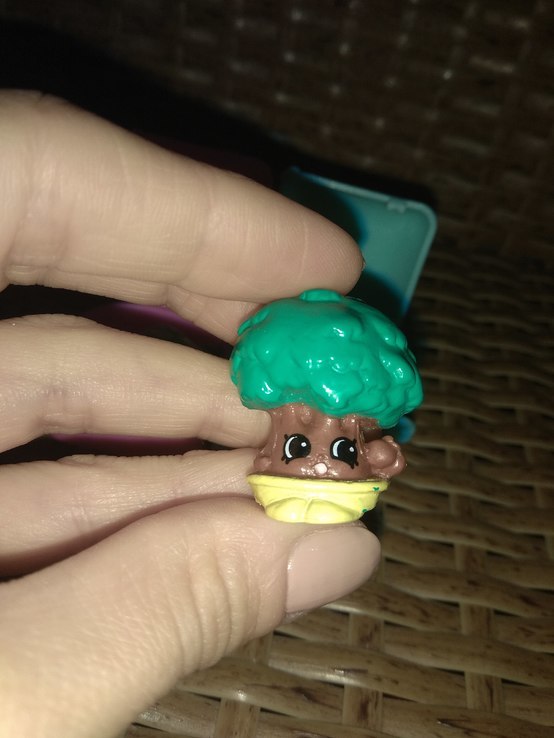 Фигурки Shopkins Шопкинс.набор. Оригинал. Moose. Клеймо. Рюкзачки и фигурки., photo number 5