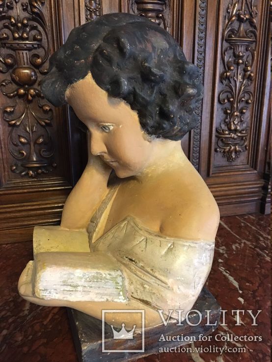 Антикварная скульптура "Девочка читающая книгу "1910-1930 года. алебастр	, фото №2