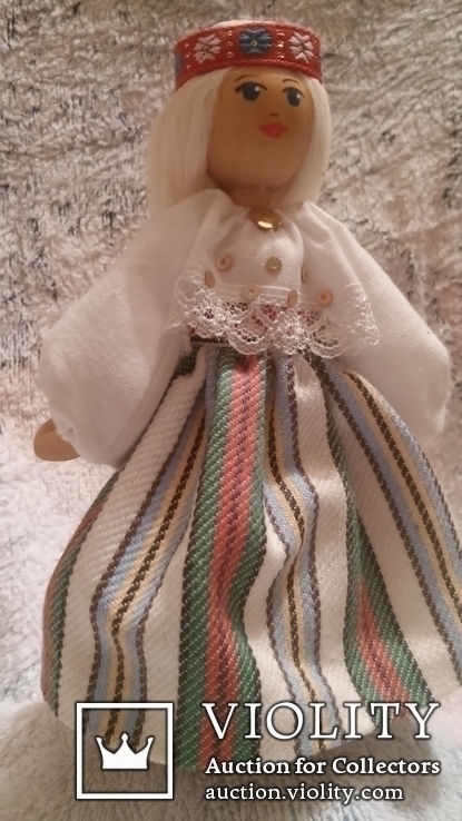 Деревянная куколка в национальном костюме. Эстония. рост-14 см., фото №4