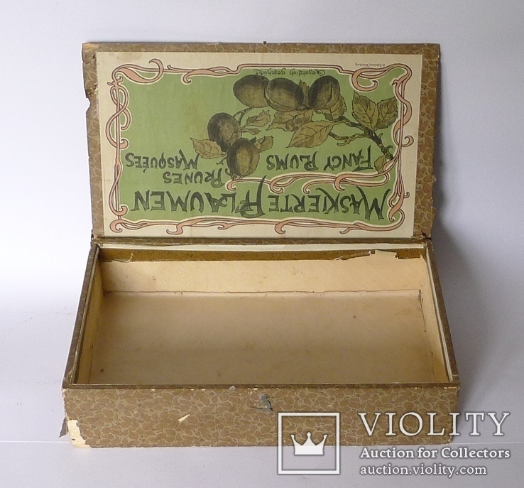 Старинная немецкая деревянная коробка "Причудливые сливы"
