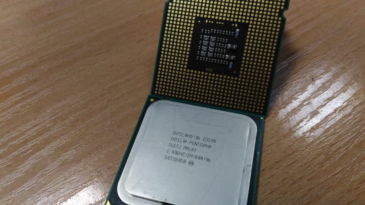 Процессор Intel Pentium E5500 /2(2)/ 2.8GHz, photo number 3