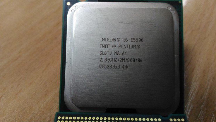 Процессор Intel Pentium E5500 /2(2)/ 2.8GHz, фото №4