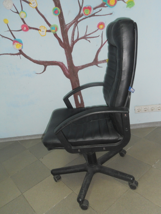 Офисное кресло, photo number 4