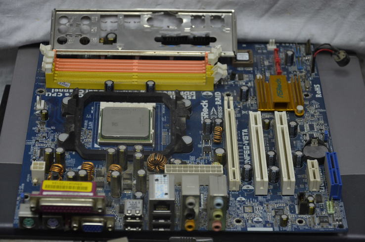Материнка ASRock AM2NF6G-VSTA + процессор, numer zdjęcia 2