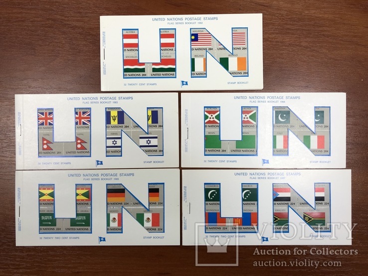 Буклеты с марками ООН «Флаги» 1982-1988гг. и папка с марками ООН 1992г. (Лот 243), фото №6
