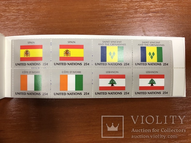 Буклеты с марками ООН «Флаги» 1982-1988гг. и папка с марками ООН 1992г. (Лот 243), фото №11