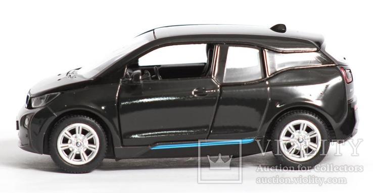 1:32 Kinsmart BMW i3, фото №7