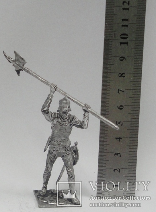 Пехотинец с алебардой 14в. н.э. Швейцария, фото №2