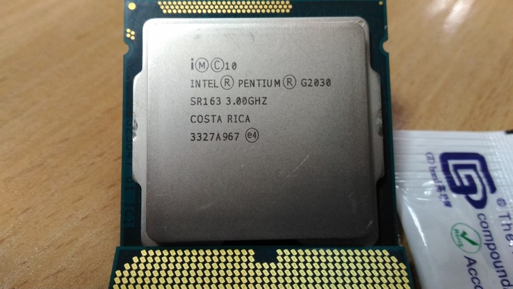 Процессор Intel Pentium G2030 /2(2)/ 3GHz + термопаста 0,5г