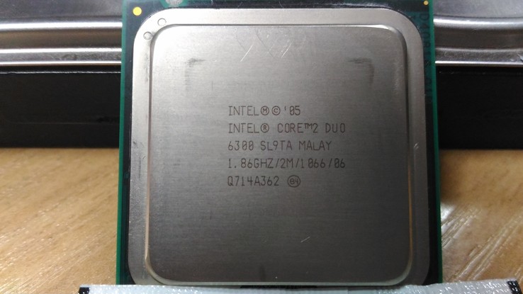 Процессор Intel C2D E6300 /2(2)/ 1.86GHz  + термопаста 0,5г, фото №4
