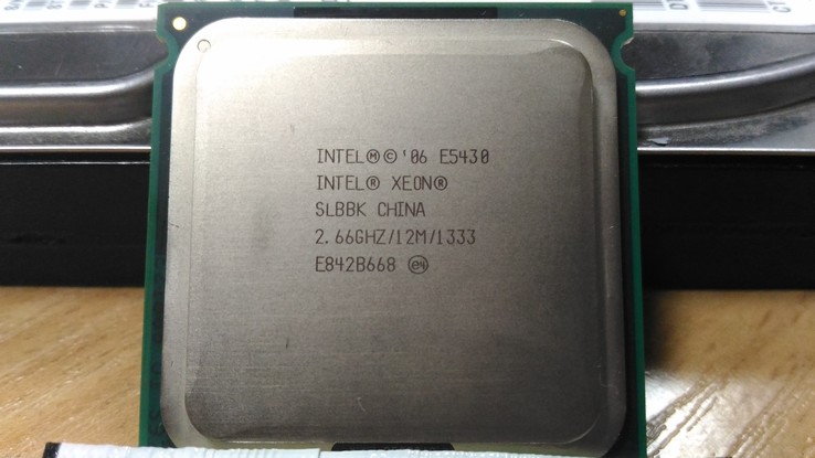 Процессор Intel Xeon E5430 /4(4)/ 2.66GHz  + термопаста 0,5г, фото №4