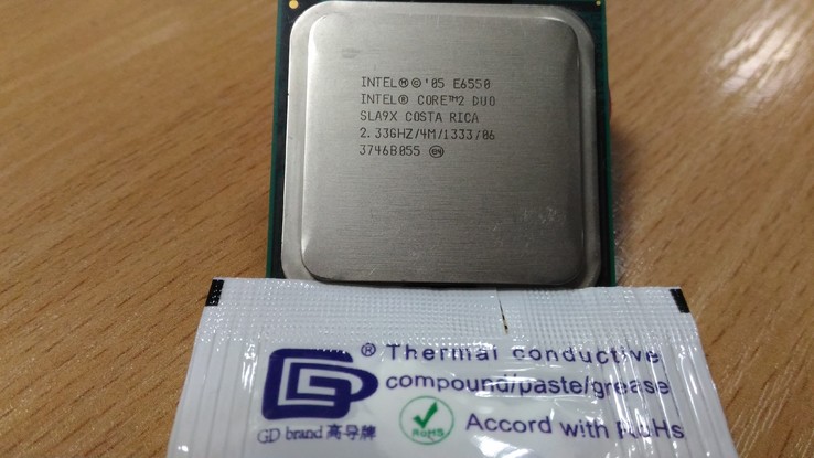 Процессор Intel C2D E6550  /2(2)/ 2.33GHz + термопаста 0,5г, фото №2