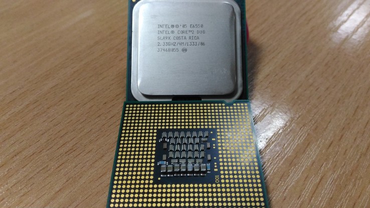 Процессор Intel C2D E6550  /2(2)/ 2.33GHz + термопаста 0,5г, фото №3