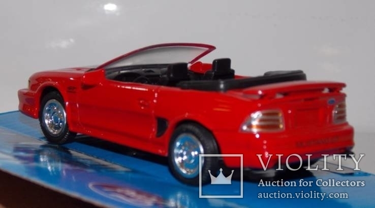 1:43 Ford Mustang Convertible  1994, фото №6