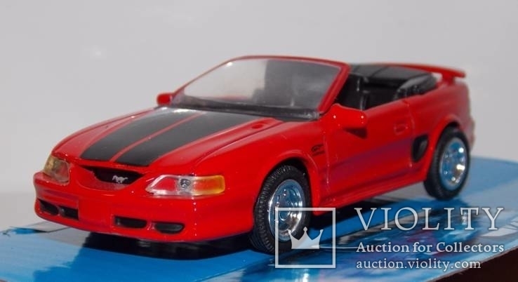 1:43 Ford Mustang Convertible  1994, фото №7