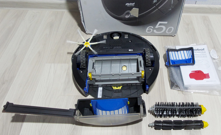 Робот пылесос iRobot Roomba 650, б/у, рабочий, без зарядки., фото №6