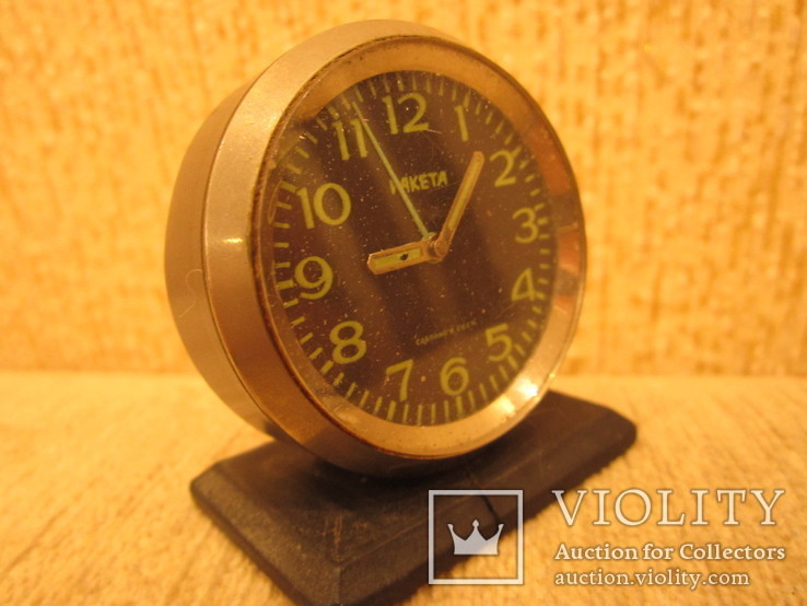 Часы будильник Ракета черный циферблат, фото №11