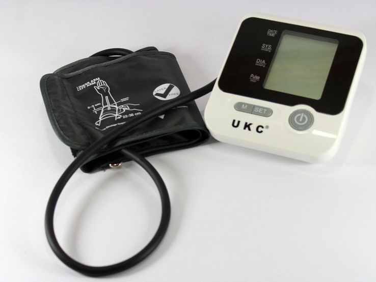 Тонометр UKC BL-8034 Измеритель давления Автоматический