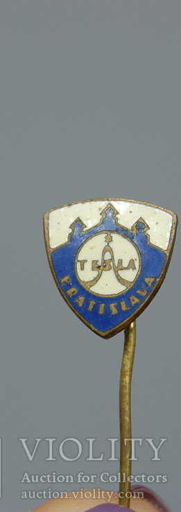 Значок Чехия. Tesla Bratislava. Завод радиоэлектроники, фото №2